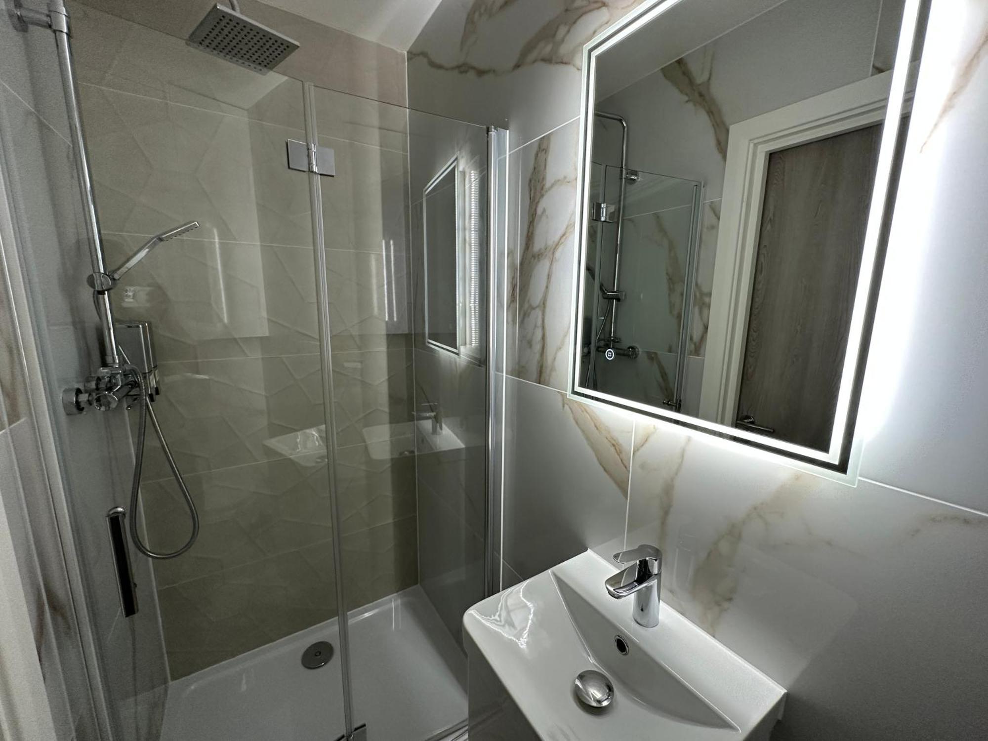 Luxury 2 Bedrooms - 2 Bathrooms - F5 London Kültér fotó